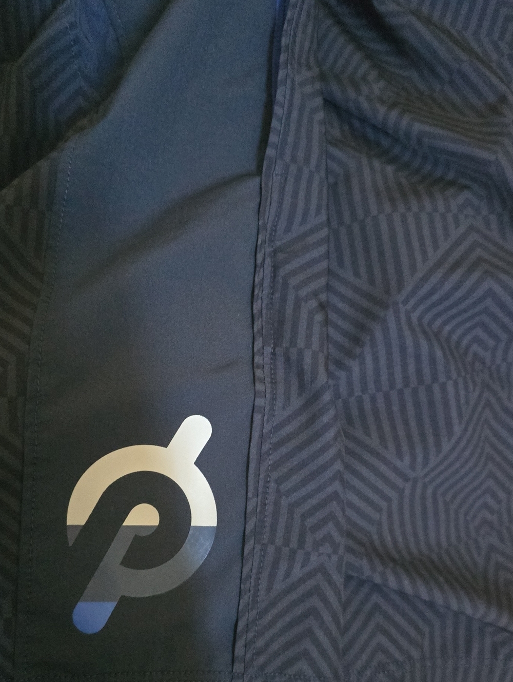 Solfire Shorts Men's Sz Medium Grey Black Chevron Training Performance Athletic